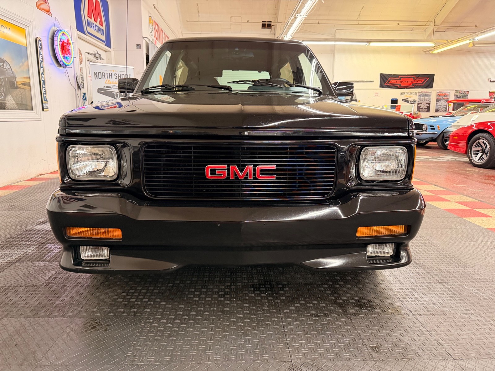 GMC-Typhoon-1993-SUV-8