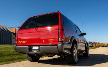 GMC-Typhoon-1993-SUV-9