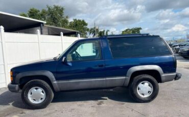 GMC-Yukon-1995-SUV-7
