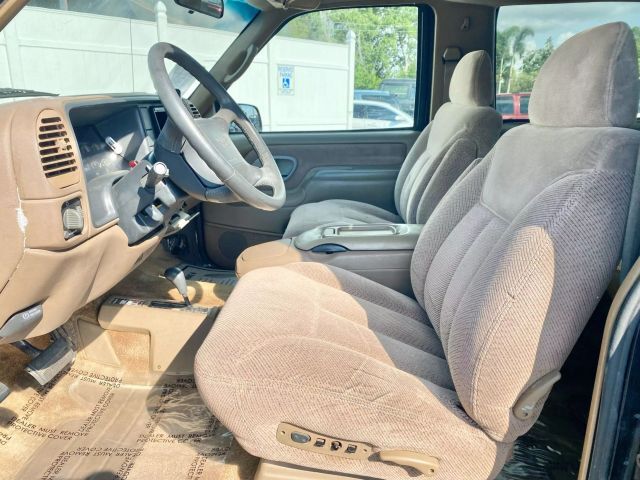 GMC-Yukon-1995-SUV-9