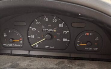 Geo-metro-1993-blue-1