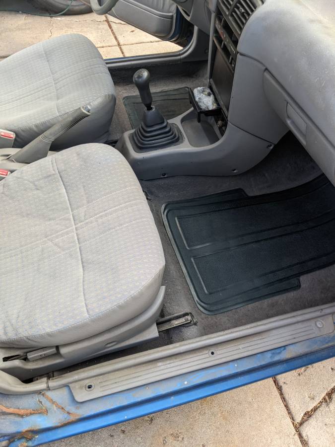 Geo-metro-1993-blue-10