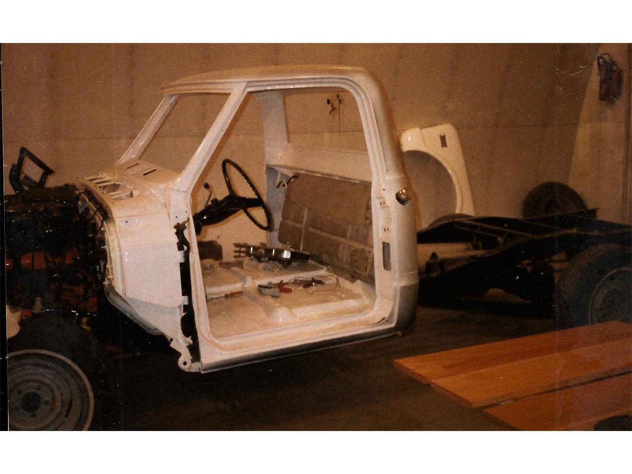 Gmc-12-ton-pickup-1971-tealwhite-white-2