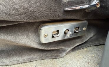 Gmc-1500-suburban-1990-12