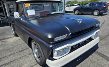 Gmc-1966-black-13