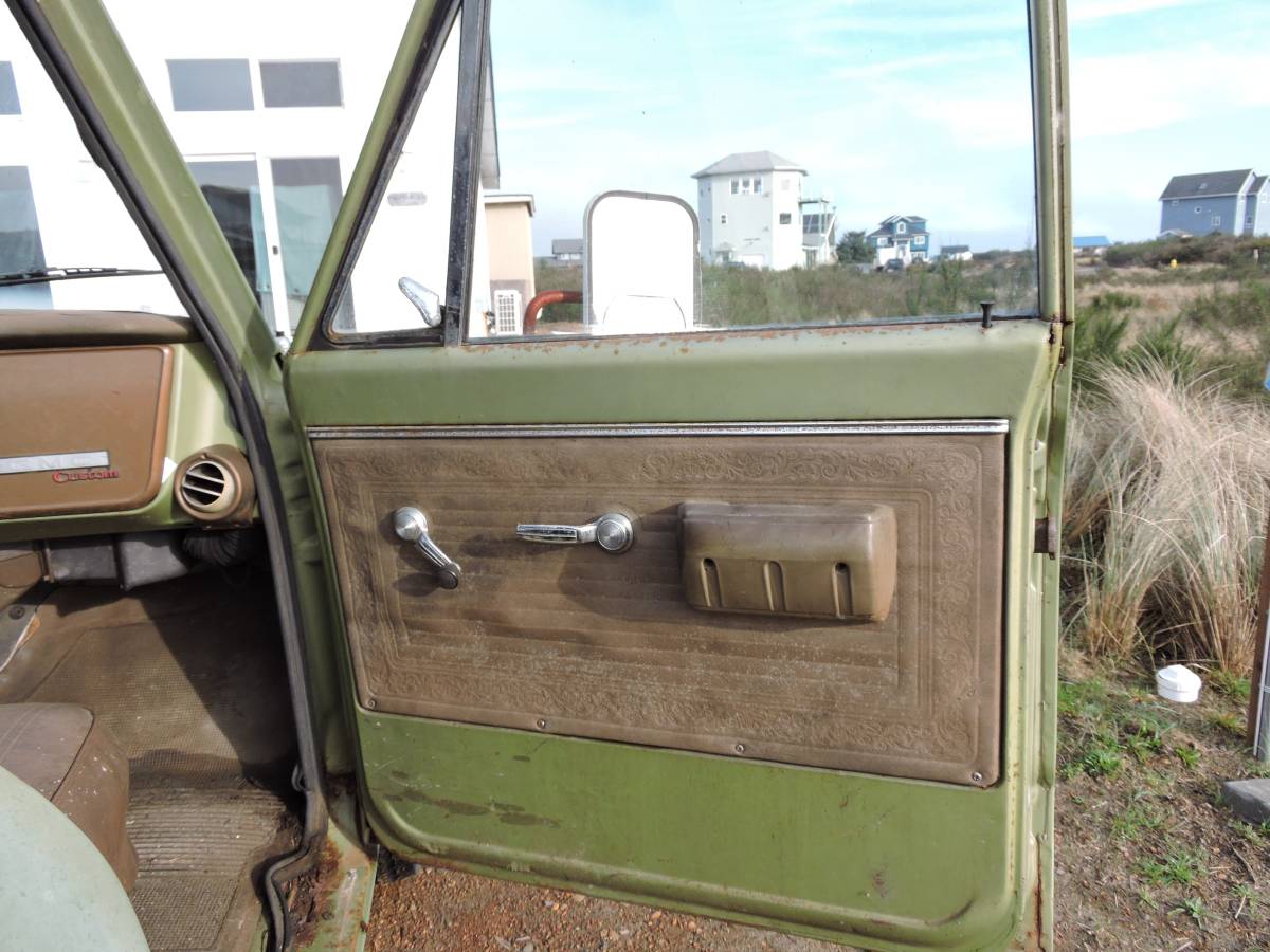 Gmc-2500-1969-green-2