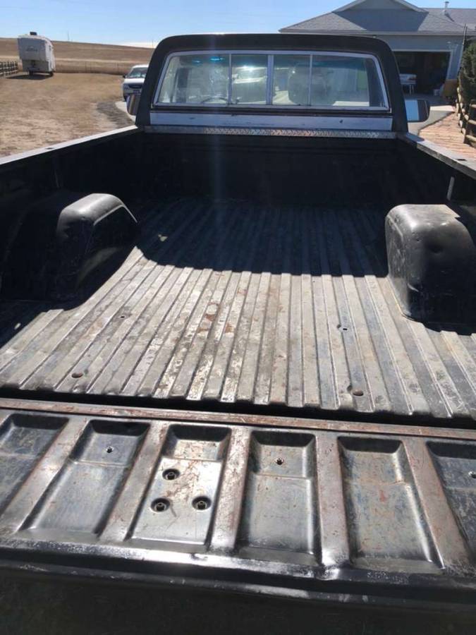 Gmc-2500-1975-black-3