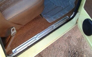 Gmc-2500-v-eight-1971-10