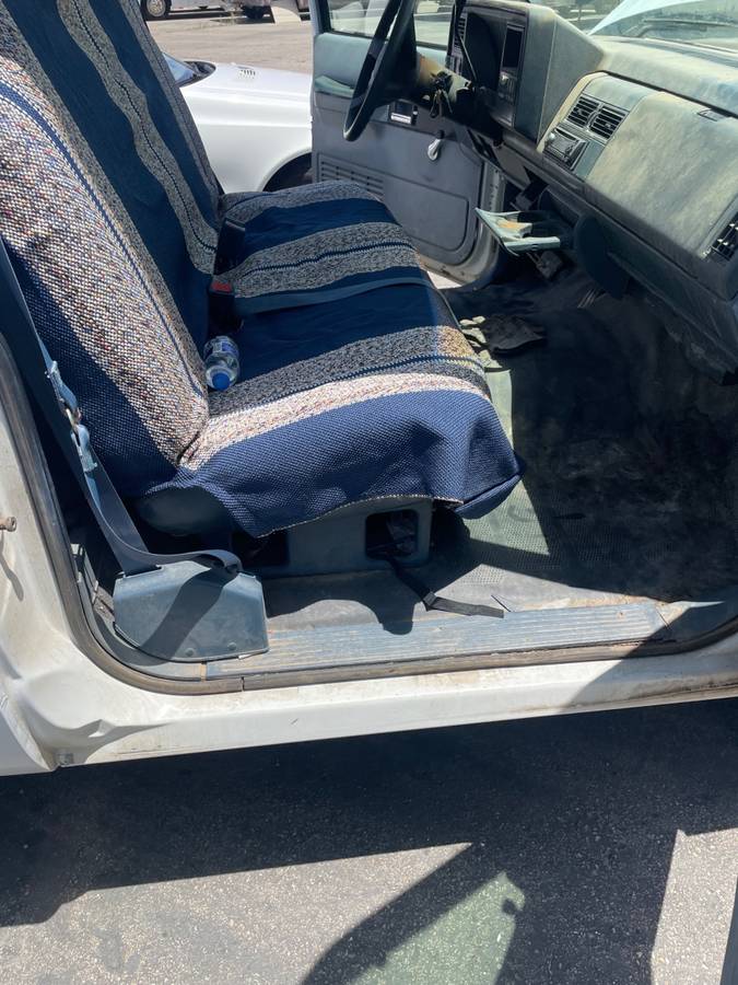 Gmc-34-ton-diesel-1985-white-1