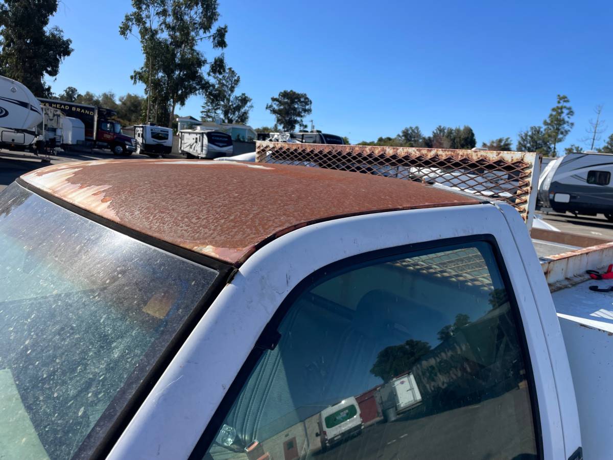 Gmc-34-ton-diesel-1985-white-7