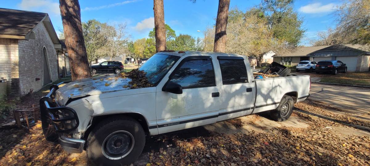 Gmc-3500-1996-white-2