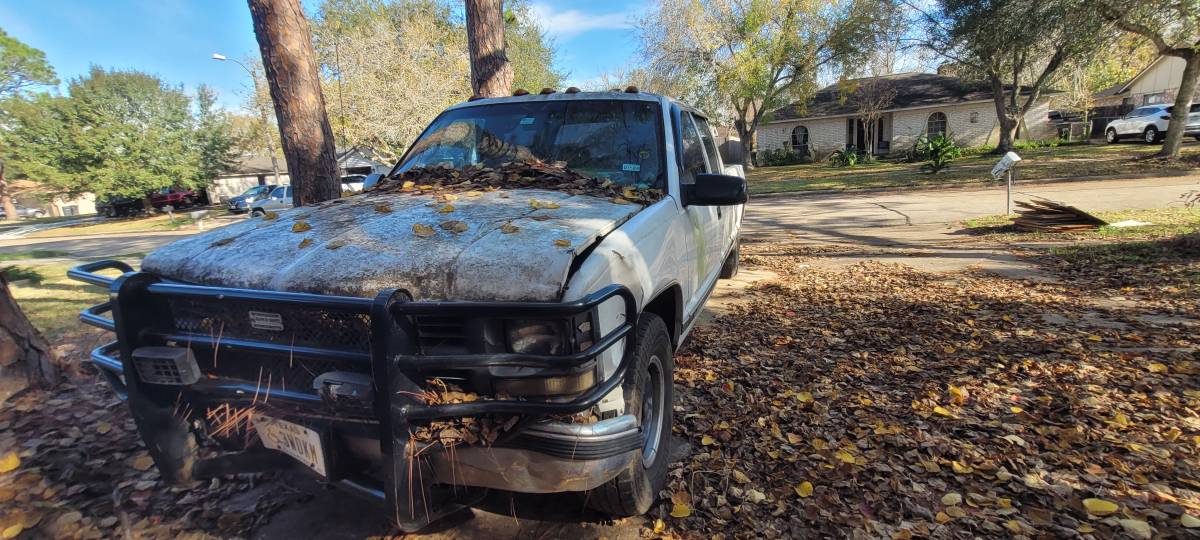 Gmc-3500-1996-white-3