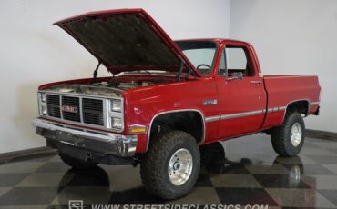 Gmc-Sierra-1985-Red-Burgundy-10