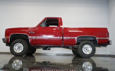 Gmc-Sierra-1985-Red-Burgundy-21