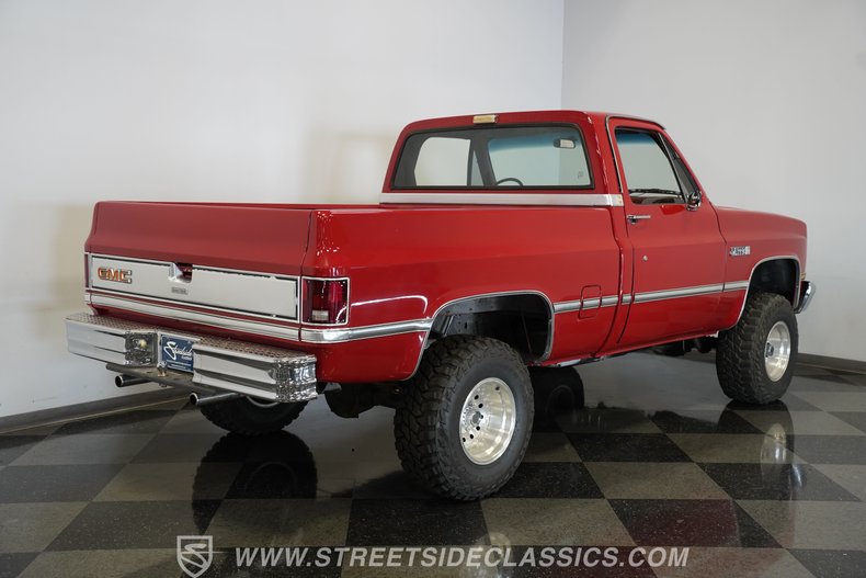Gmc-Sierra-1985-Red-Burgundy-26