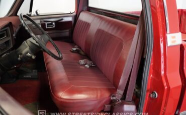 Gmc-Sierra-1985-Red-Burgundy-39