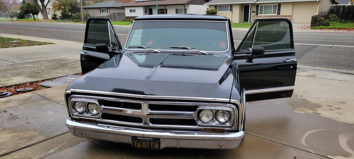 Gmc-c-10-1968-black-1