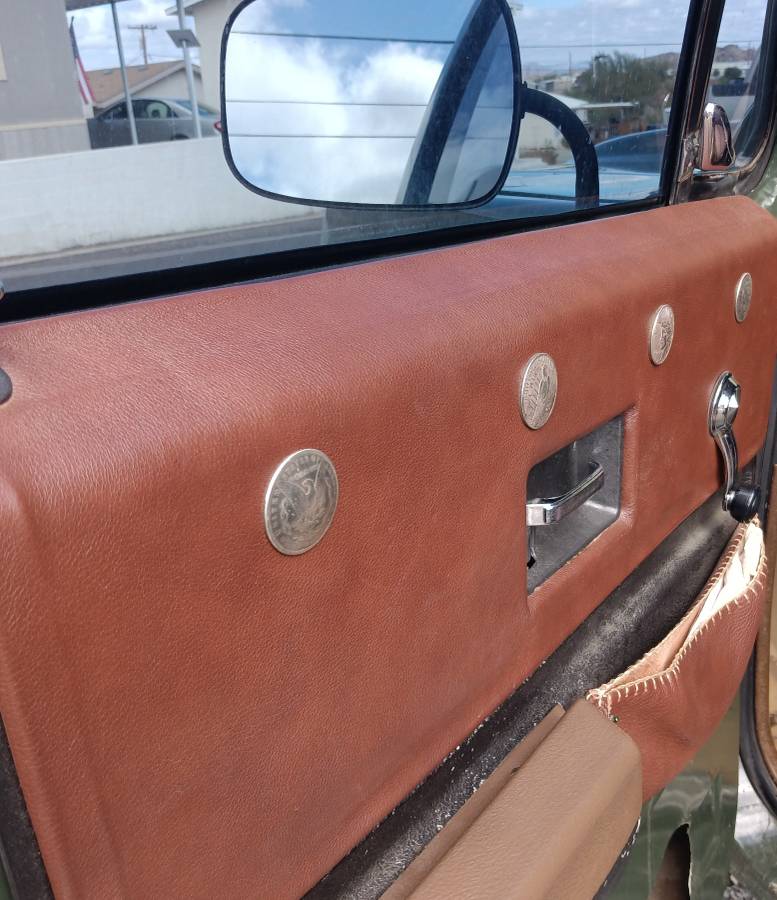 Gmc-c25-sierra-classic-1976-green-1