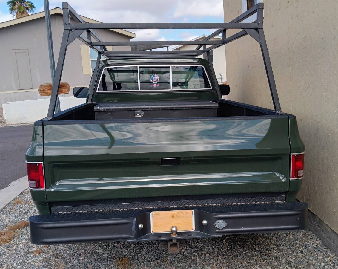 Gmc-c25-sierra-classic-1976-green-2