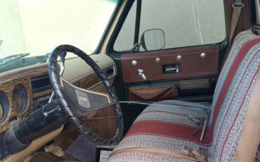 Gmc-c25-sierra-classic-1976-green-4