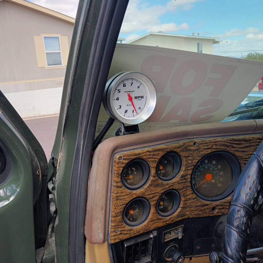 Gmc-c25-sierra-classic-1976-green-5