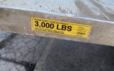 Gmc-c6-6000-medium-duty-conv.-cab-106.75-bbc-2000-white-14