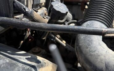 Gmc-c6-6000-medium-duty-conv.-cab-106.75-bbc-2000-white-17