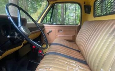 Gmc-c7000-diesel-1988-yellow-1