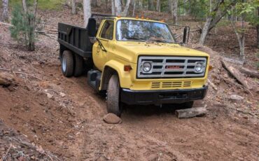 Gmc-c7000-diesel-1988-yellow-4