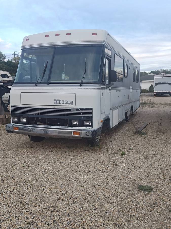 Gmc-chassis-winnebago-1988-custom