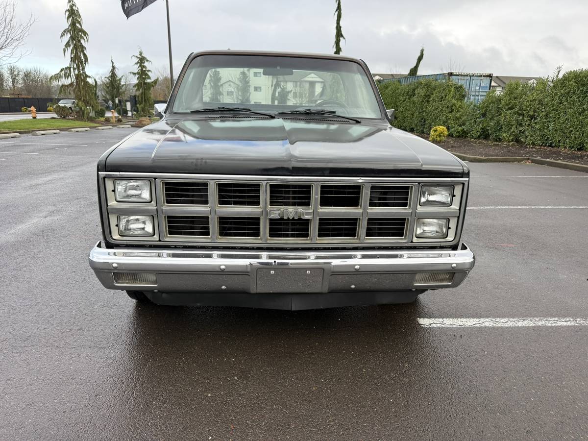 Gmc-ck-pickup-12-ton-1982-black-5