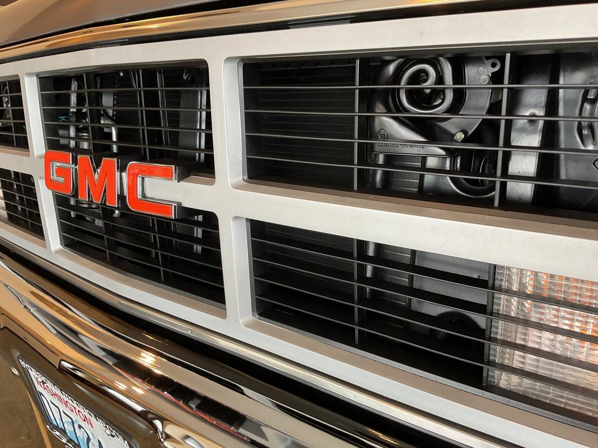 Gmc-ck-pickup-34-ton-1983-grey-13