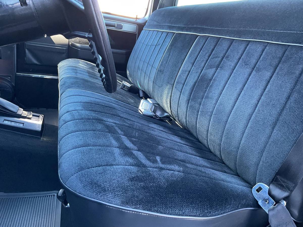 Gmc-ck-pickup-34-ton-1983-grey-15