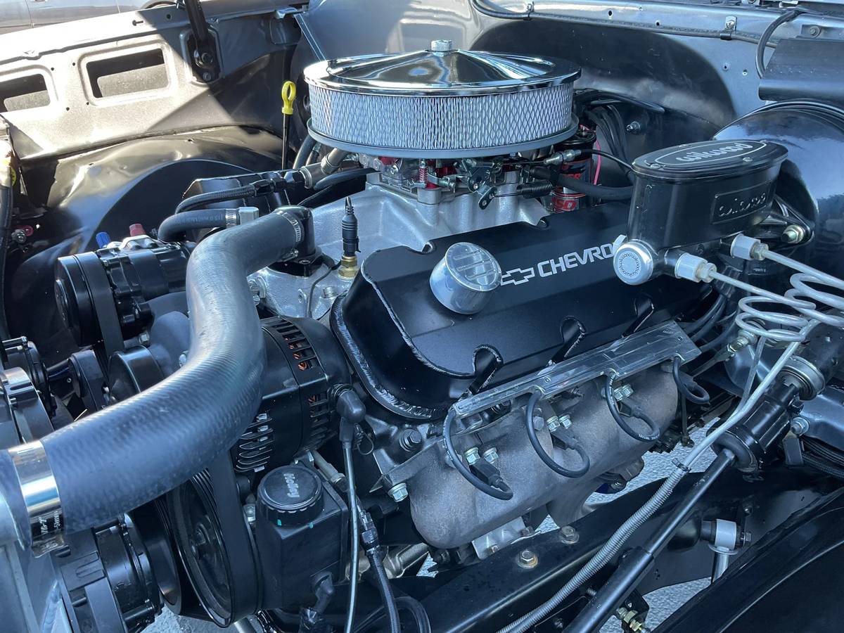 Gmc-ck-pickup-34-ton-1983-grey-4