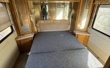 Gmc-gmt-400-12-ton-nominal-1988-19