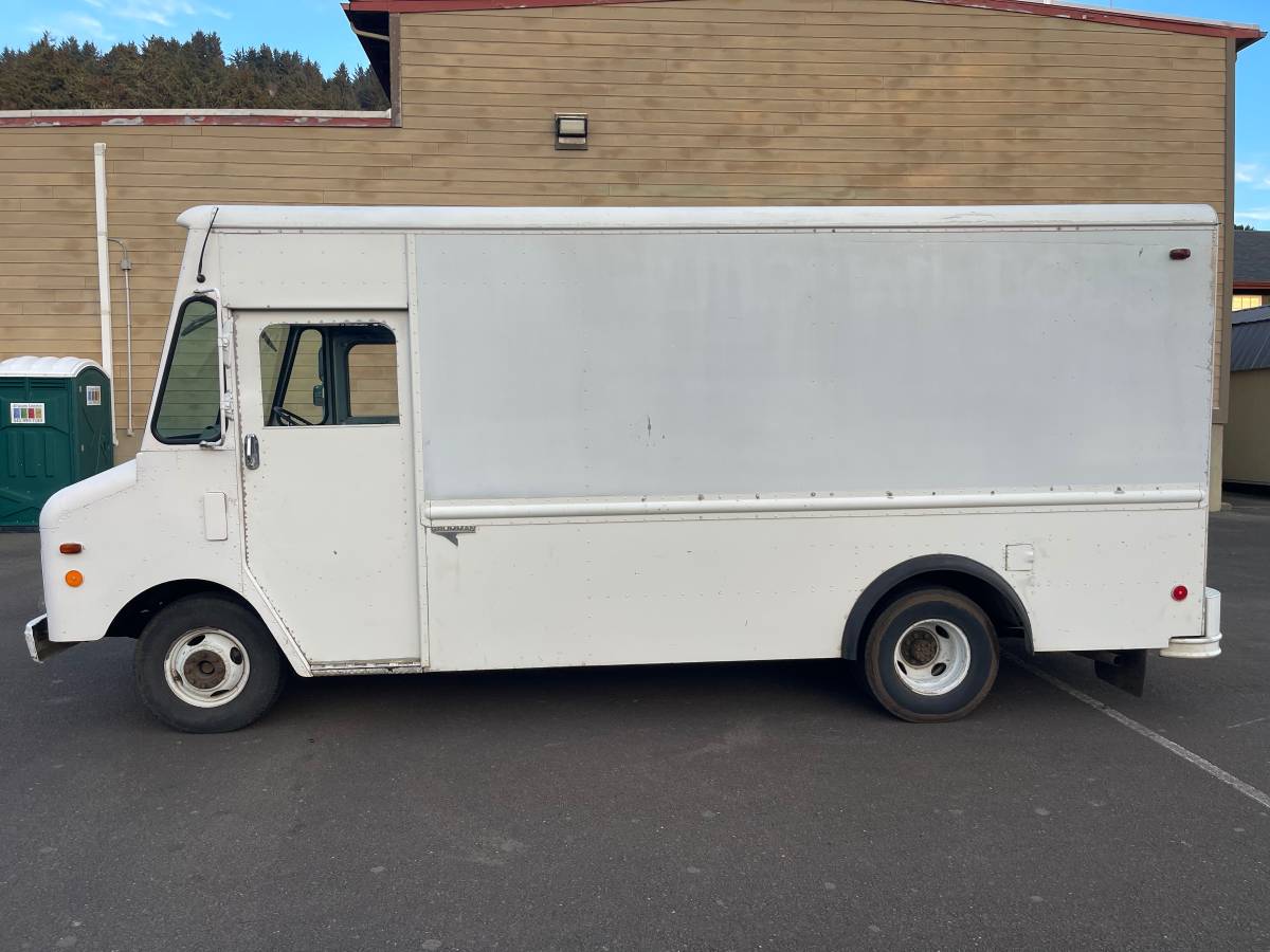 Gmc-grummam-step-van-c3500-1985-1