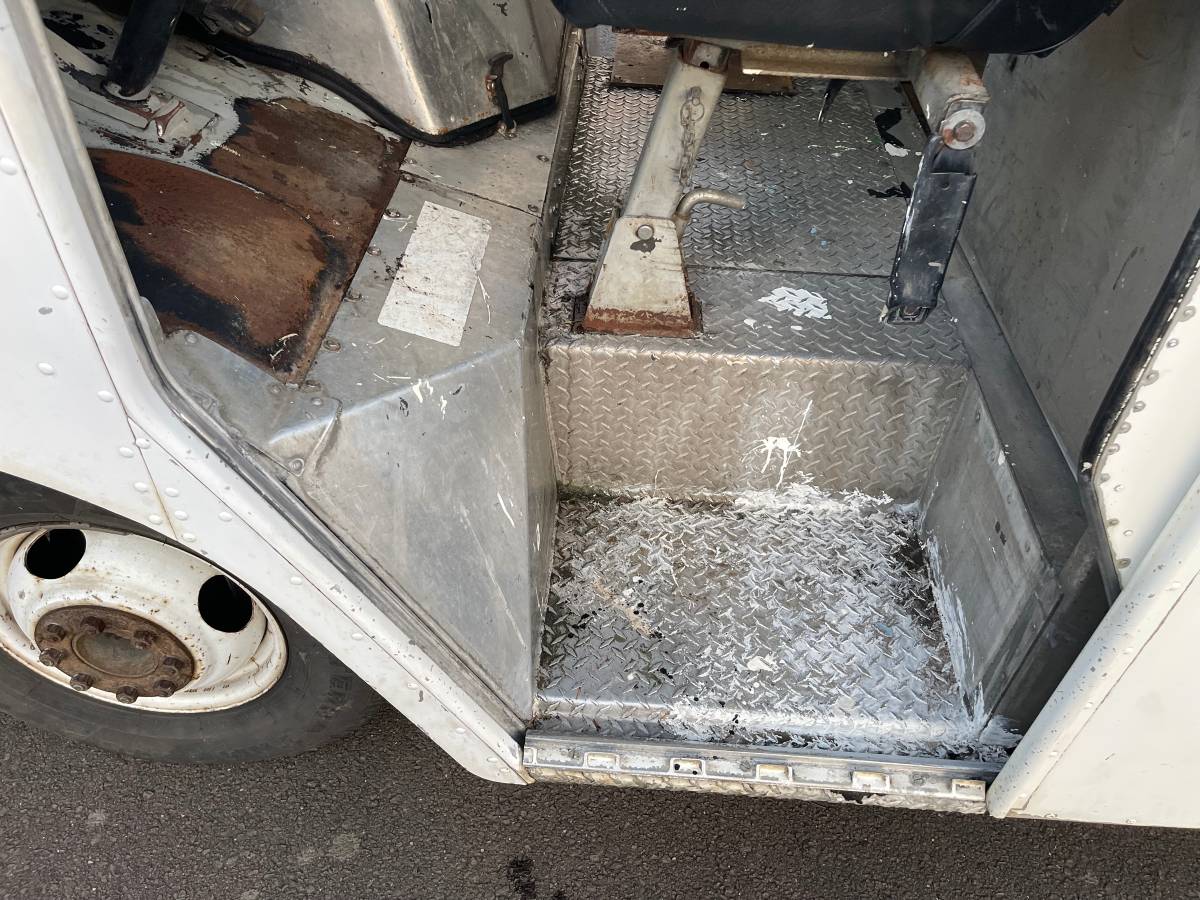 Gmc-grummam-step-van-c3500-1985-11