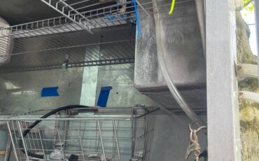 Gmc-grumman-1993-white-4