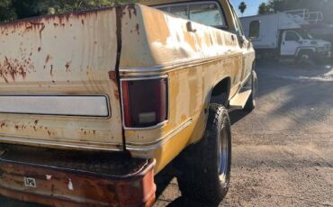 Gmc-high-sierra-1977-9