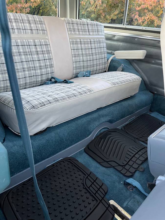 Gmc-jimmy-1979-grey-5