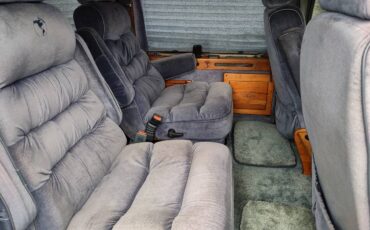 Gmc-safari-1996-white-2