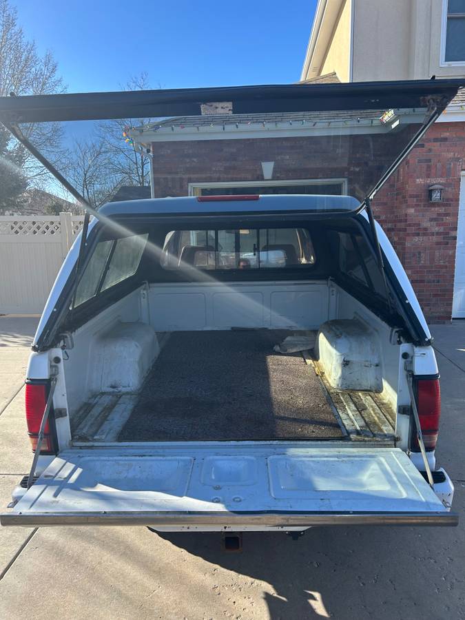 Gmc-sano-1991-white-8