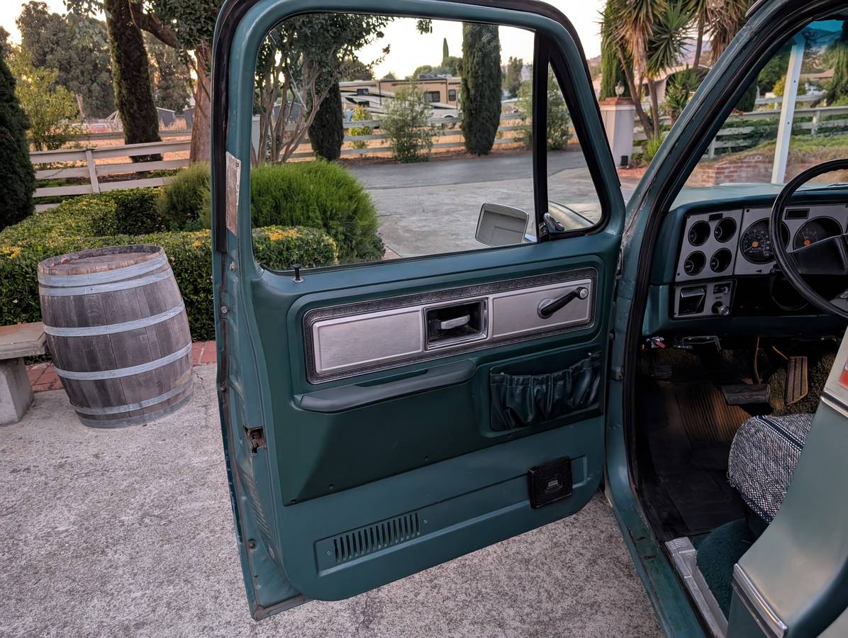 Gmc-sierra-1500-1978-green-42