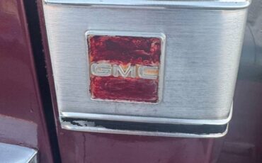 Gmc-sierra-1500-1979-custom-17