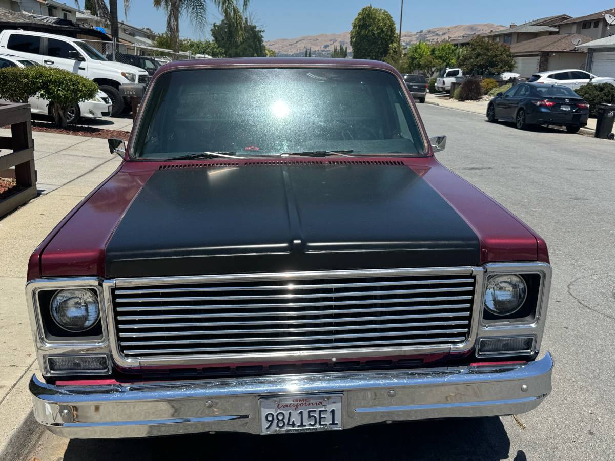 Gmc-sierra-1500-1979-custom-2