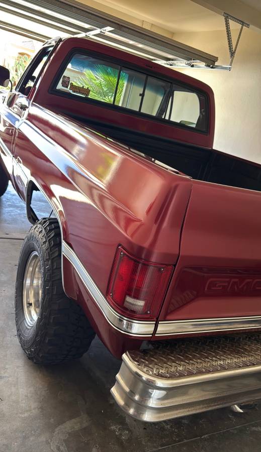 Gmc-sierra-1500-1980-red-4