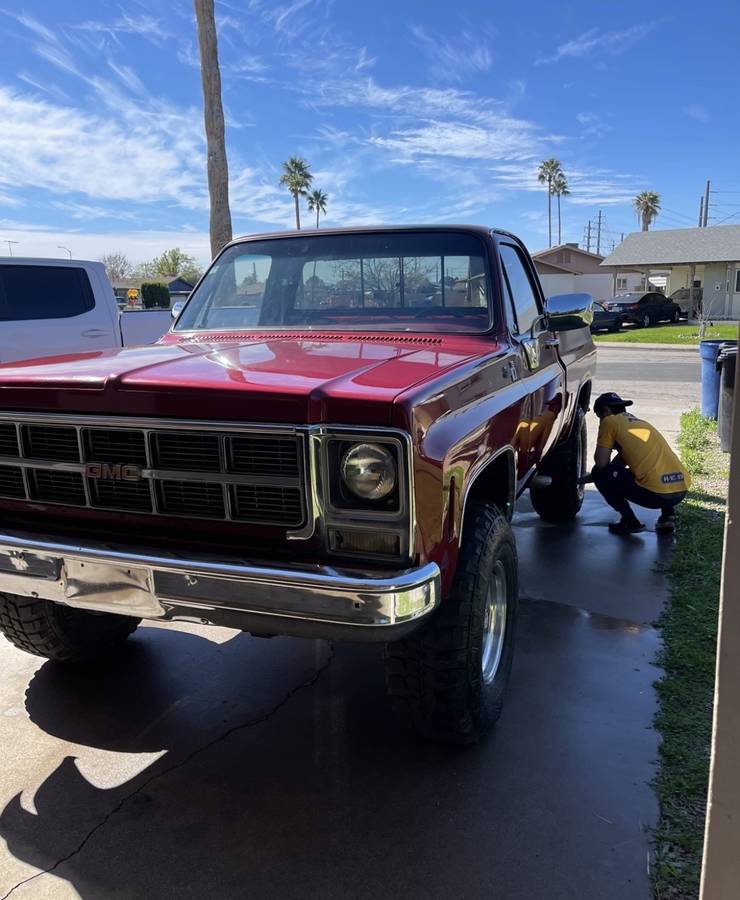 Gmc-sierra-1500-1980-red