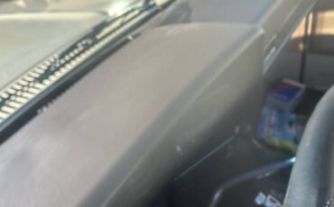 Gmc-sierra-1500-1985-custom-11