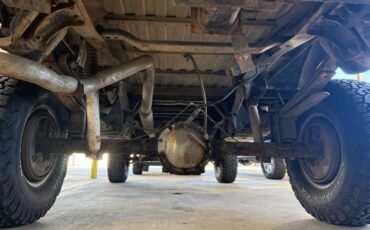 Gmc-sierra-1500-1985-custom-13