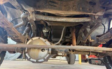 Gmc-sierra-1500-1985-custom-14